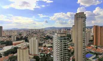 Imagem 4: Cobertura duplex de alto padrão. Elevador privativo