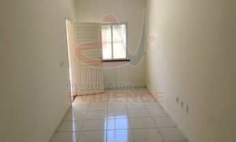 Imagem 3: Casa para Venda em Fortaleza, Siqueira, 3 dormitórios, 1 suíte, 2 banheiros, 2 vagas