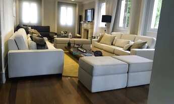 Imagem 2: Belíssima Casa em Condomínio com 4 suites, 690 m², Chacara Flora