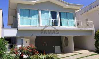 Imagem 2: Casa em condomínio fechado com 04 suítes, 320m² AC, piscina, 04 vagas, Vinhedo, interior