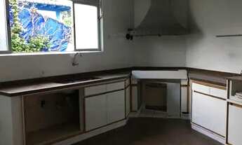 Imagem 5: Casa sobrado com 4 dormitorios, garagem para 6 carros, no Alto de Pinheiros com piscina e