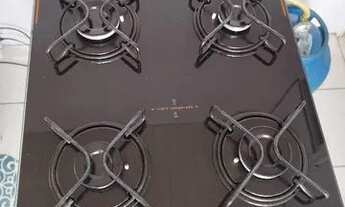 Imagem 3: Vendo fogão elétrico