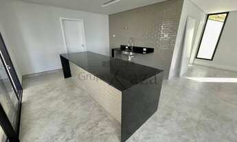 Imagem 6: Casa de condomínio sobrado para venda tem 434 metros quadrados com 4 quartos