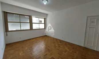 Imagem 3: Apartamento à venda, 3 quartos, 1 suíte, 1 vaga, Lagoa - RIO DE JANEIRO/RJ