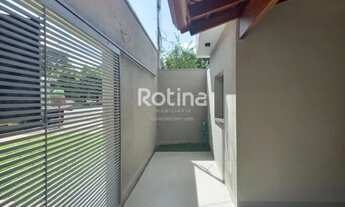 Imagem 2: Casa à venda, 3 quartos, 1 suíte, 2 vagas, Jaraguá - Uberlândia/MG