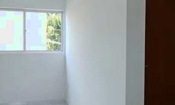 Imagem 4: Apartamento com dois quartos, sendo uma suíte e ótima localização..