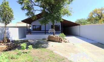 Imagem 6: Casa para venda com 168 metros quadrados com 4 quartos