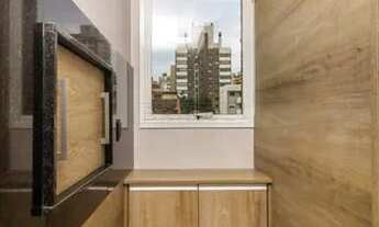 Imagem 3: Apto mobiliado para venda com 88 metros quadrados com 2 suites em Petrópolis - Porto Alegr