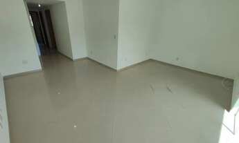 Imagem 6: Apartamento Riviera c/ 2qts, sendo 1suíte, 2brs, 1vg, amrs, vrnd, blindex