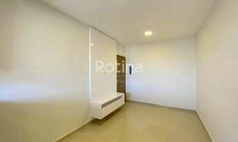 Imagem 2: Apartamento à venda, 2 quartos, 1 suíte, 2 vagas, Santa Mônica - Uberlândia/MG