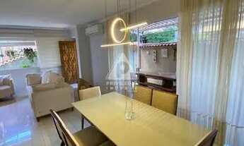 Imagem: Ampla casa de 4 Quartos na Freguesia tradicional!