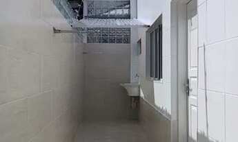 Imagem 6: Sobrado para venda possui 140 metros quadrados com 3 quartos em Aviação - Praia Grande - S