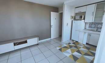 Imagem 2: Cobertura Filé vista mar na Glória todo mobiliado com 1 quarto, 1 banheiro, varanda, blind