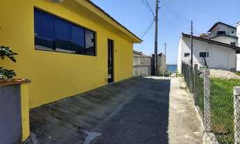 Imagem: Casa pé na areia - Praia Armação