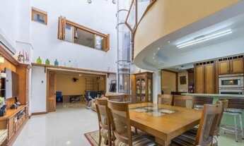 Imagem 4: CASA DE REVISTA NA VILA ASSUNÇÃO COM VISTA PARA O GUAÍBA C/ 347 metros quadrados com 2 SUÍ