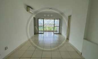 Imagem 7: OPORTUNIDADE, VENDO APTO ANDAR ALTO, NASCENTE POR 765 MIL NA PONTA NEGRA