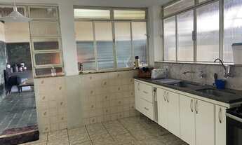 Imagem 2: Casa para venda (aceita financiamento), possui 360m² com 4 quartos em bairro Lindeia - Con