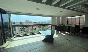 Imagem 3: Linda cobertura semi mobiliada com 3 suítes na Lúcio Costa