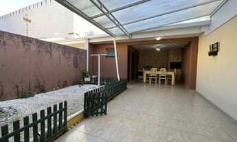 Imagem 5: VENDO LINDO SOBRADO BAIRRO XAXIM, 3 QUARTOS E EDICULA