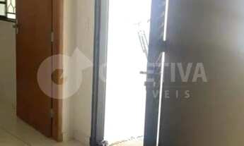 Imagem 10: Casa para aluguel, 2 quartos, 3 vagas, GRANADA - UBERLANDIA/MG