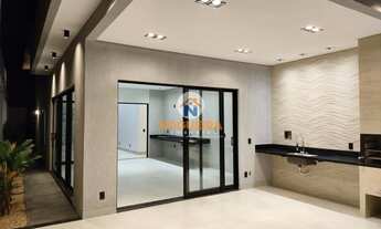 Imagem 5: Casa com 3 Suítes e Piscina na 108 Norte Conforto e Localização Privilegiada!