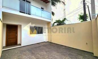 Imagem 2: Sobrado 3 Dormitórios sendo 2 Suítes em São Sebastião SP