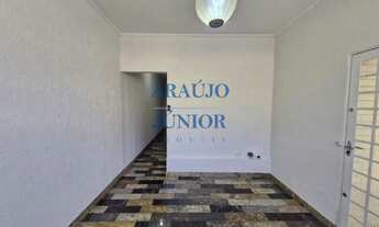 Imagem 4: Casa Comercial para Locação no Centro de Americana-SP: 6 Salas, 5 Banheiros, 8 Vagas de Ga