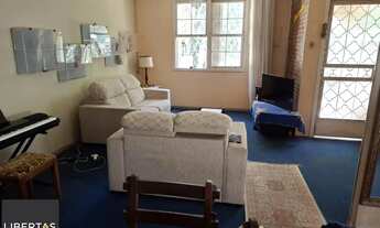 Imagem 7: Casa no Bairro Petrópolis, à 800 metros da Encol, com pátio e piscina