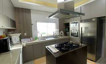 Imagem 6: Casa em condomínio mobiliada para locação no bairro Gavea com 4 suítes