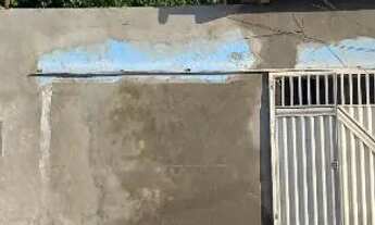 Imagem: Troco casa proximo o campo do manoa. (Entre