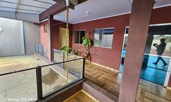 Imagem 4: Venda imóvel de Área de Lazer em Londrina - Espaço Completo com Piscina, Churrasqueira e C