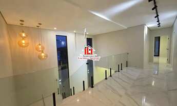 Imagem 2: Casa Duplex Reserva do Parque com 5 Suítes sendo 2 com Closet/ Piscina com Cascata e hidr