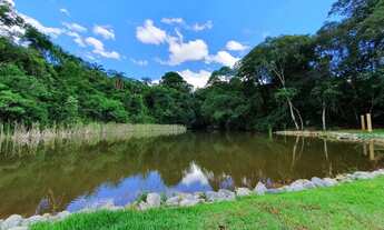 Imagem 9: Lotes com Valores de Oportunidades em Condomínio Maravilhoso de Casa Branca