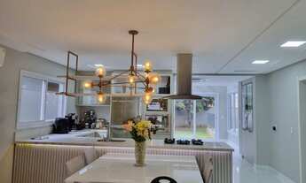 Imagem 7: Casa 4 Dormitórios (3 Suítes) à Venda na Pedra Branca, Palhoça/SC