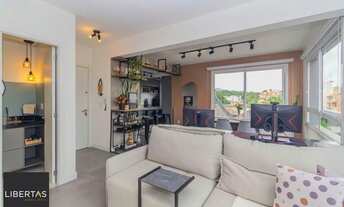 Imagem 4: Apartamento mobiliado com sacada e vaga na Vila Ipiranga