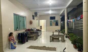 Imagem: Casa de condomínio térrea para venda possui