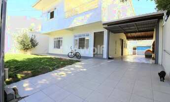 Imagem: MARAVILHOSA RESIDÊNCIA NO BALNEÁRIO ESTREITO