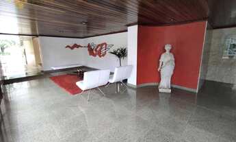 Imagem 2: Edf. Engenheiro Jorge Martins, 261m2, varanda, 4 quartos, 2 suítes, 3 vagas