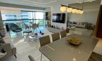 Imagem 2: Apartamento para venda possui 132 metros quadrados com 3 quartos em Boa Viagem - Recife