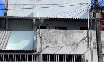 Imagem: ALUGO Casa no 2º Andar em Mangabeira com