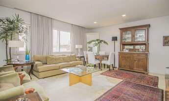 Imagem 1: Apartamento para venda tem 99 metros quadrados com 3 quartos em Auxiliadora - Porto Alegre