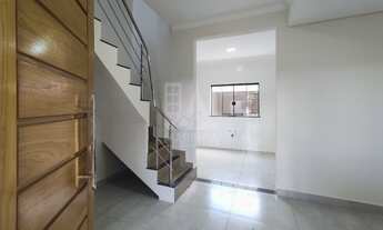 Imagem 2: Sobrado 3 quartos (1 suíte) edicula com churrasqueira e quarto Maringá