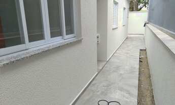 Imagem 7: CASA 3 DORMS, COM PISCINA A POUCOS METROS DA PRAIA