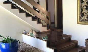 Imagem 3: Casa com 3 dormitórios à venda, 297 m² por R$ 1.645.000,00 - Petrópolis - Londrina/PR