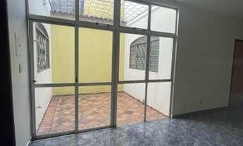 Imagem 4: Casa com 3 quartos - Vila Regina - Goiânia - GO