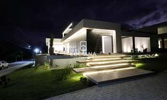 Imagem 3: Casa de Alto Padrão em Condomínio