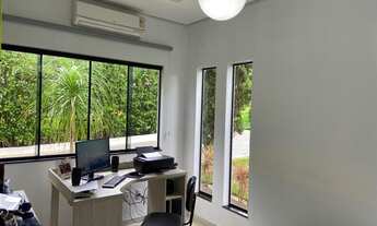 Imagem 4: Casa de condomínio sobrado para venda tem 465 metros quadrados com 4 quartos