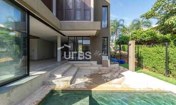 Imagem 6: Casa de condomínio para venda com 340 metros quadrados com 4 quartos