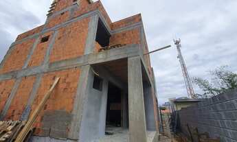 Imagem 2: Sobrado em Pântano do Sul