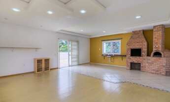 Imagem 2: Casa para venda possui 290 metros quadrados com 4 quartos em Portão - Curitiba - PR